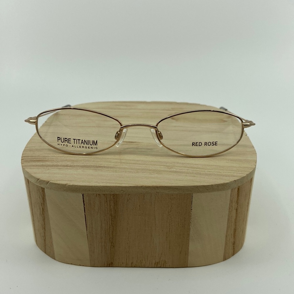 Red Rose Pure Titanium Eyeglasses - Gold - Style 519